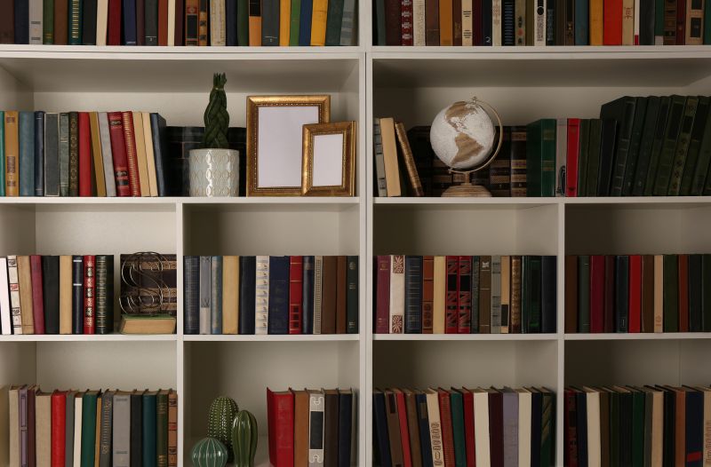 Handcrafted Bookcase Service